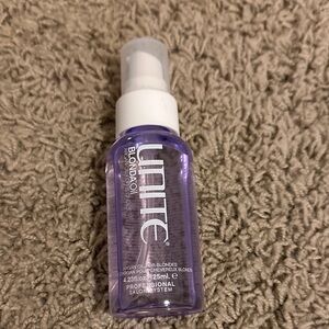 UNITE Blonde Oil Hair Treatment
